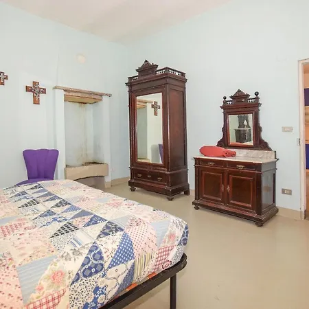 Апартаменты Awesome In With 1 Bedrooms